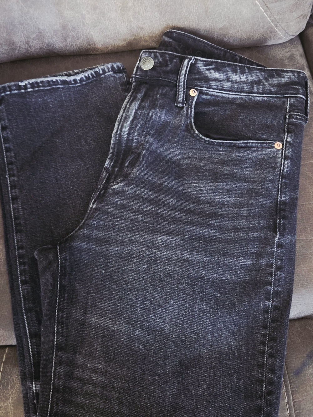 Slim Straight Men's Jeans in Washed Black